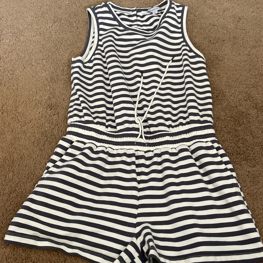 Evereve Navy & White Striped Sleeveless Romper